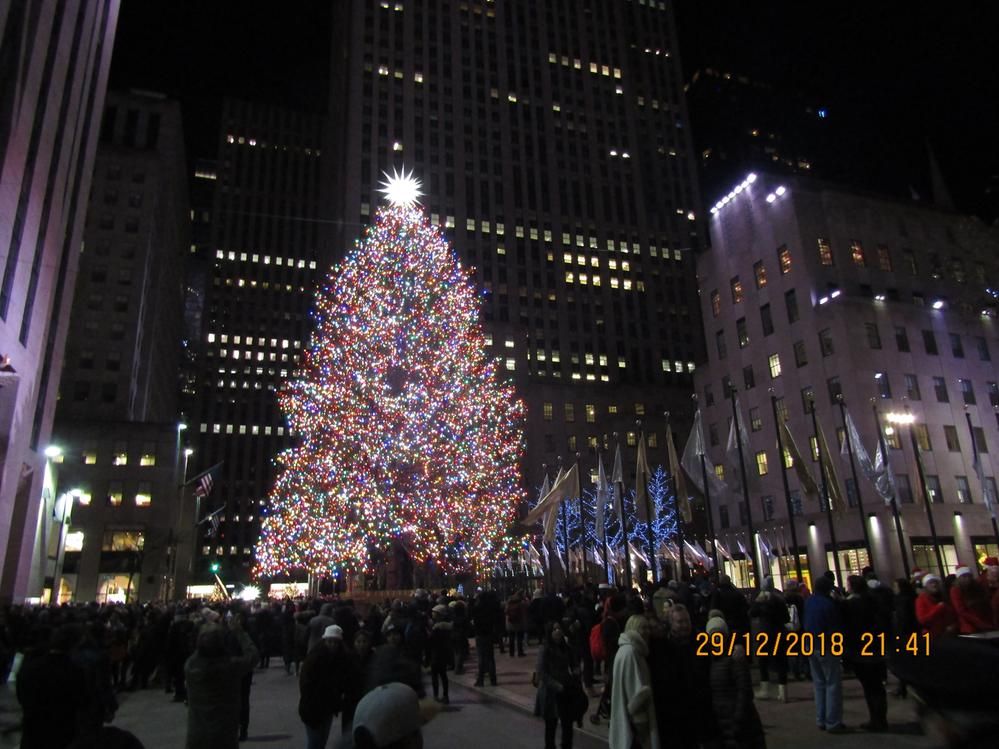 Rockefella Christmas Tree that had a skate rink undernearth it